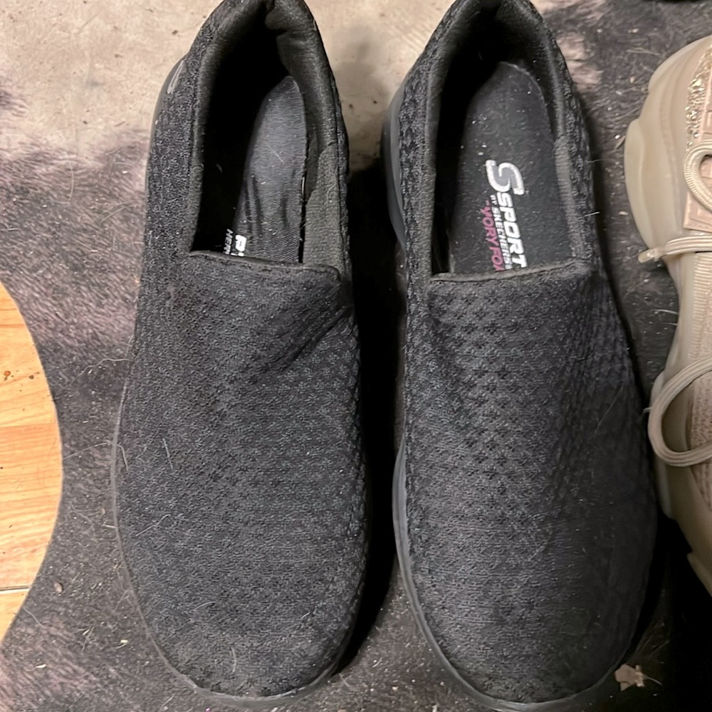 Sport by Skechers memory foam, size: 71/2, black gently worn shoes